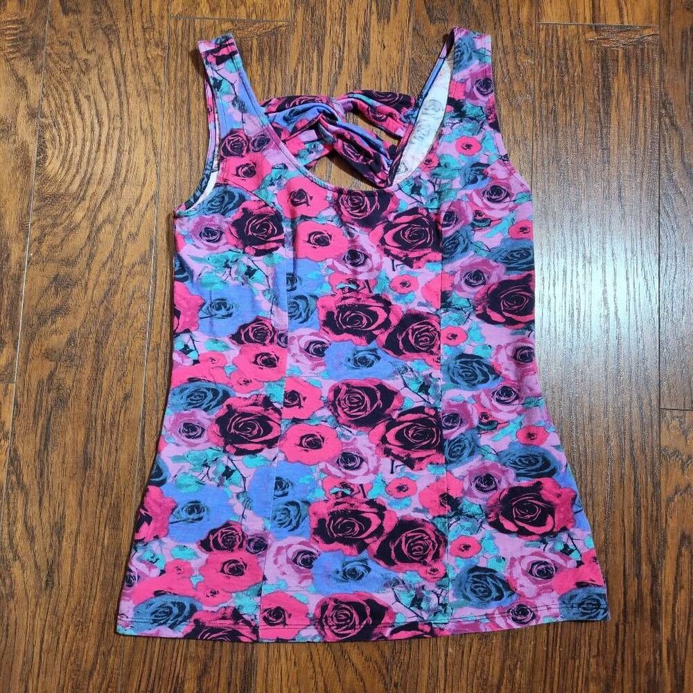 Cross back rose tank